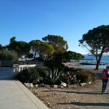Family Apartments Vesna- 100 M Beach -Center Crikvenica Εξωτερικό φωτογραφία