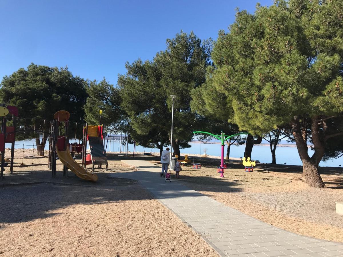 Family Apartments Vesna- 100 M Beach -Center Crikvenica Εξωτερικό φωτογραφία
