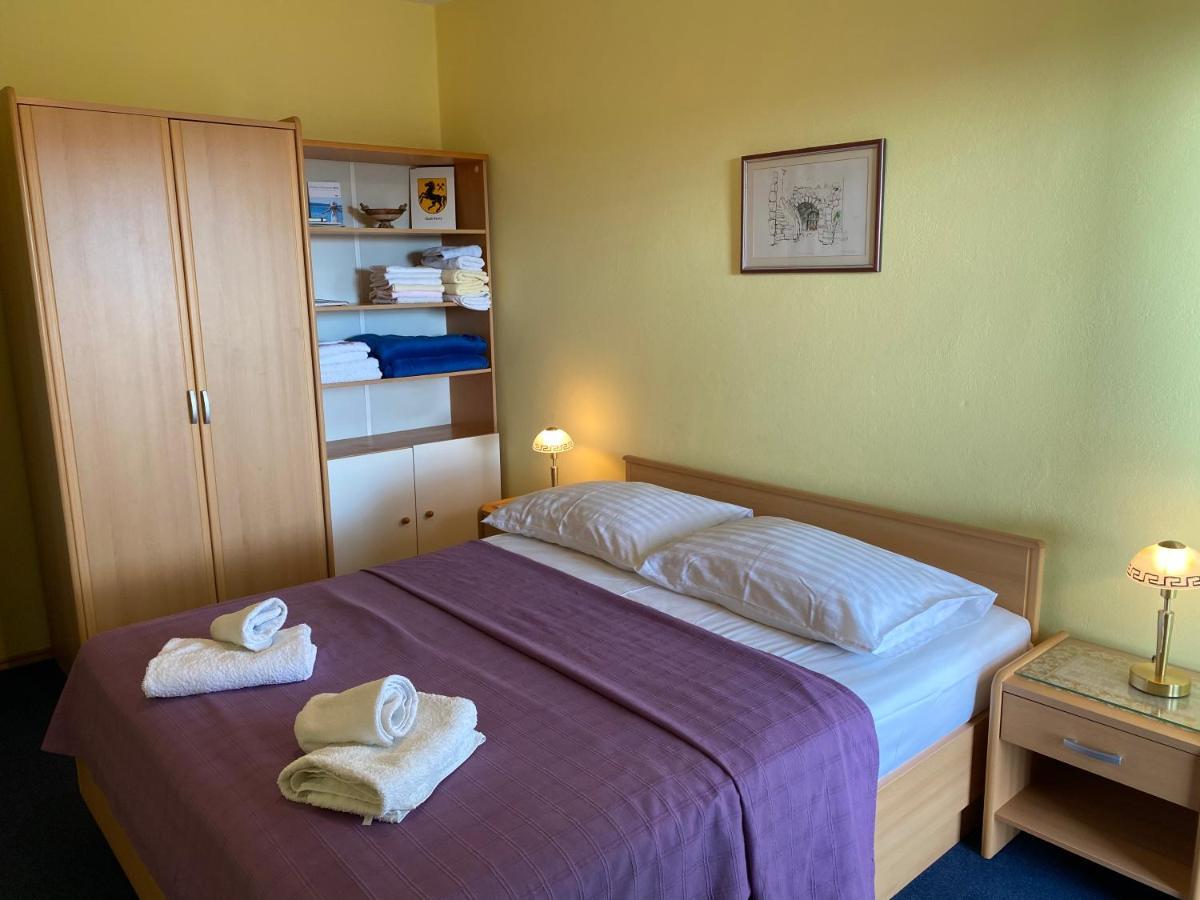 Family Apartments Vesna- 100 M Beach -Center Crikvenica Εξωτερικό φωτογραφία