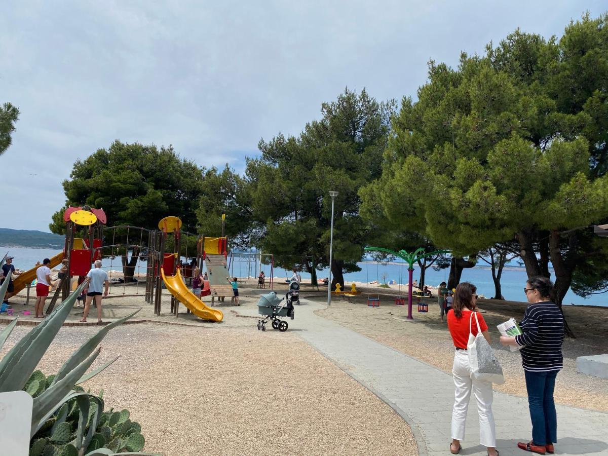 Family Apartments Vesna- 100 M Beach -Center Crikvenica Εξωτερικό φωτογραφία