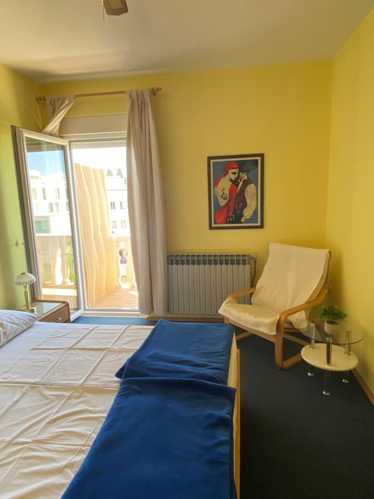 Family Apartments Vesna- 100 M Beach -Center Crikvenica Εξωτερικό φωτογραφία