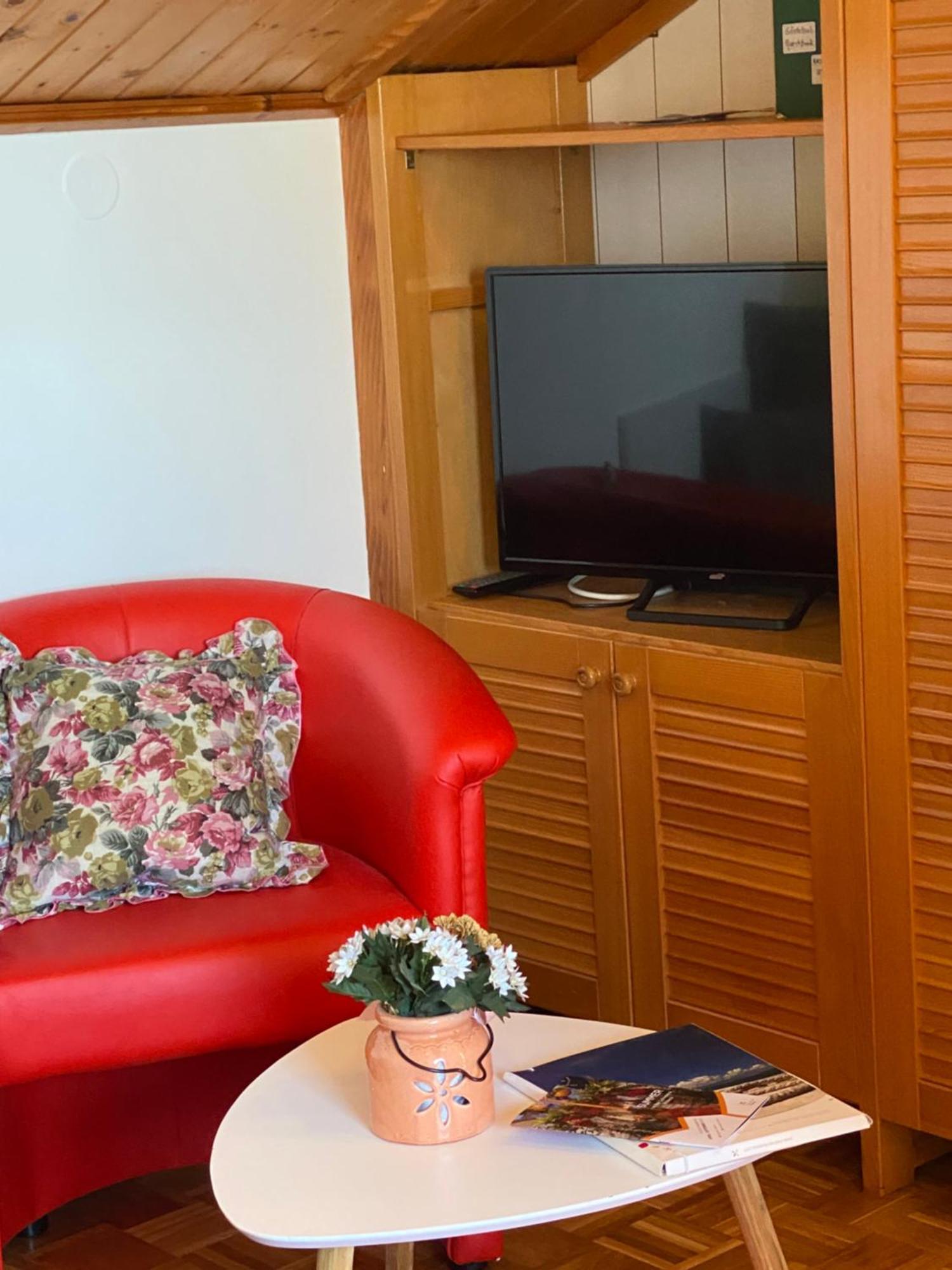 Family Apartments Vesna- 100 M Beach -Center Crikvenica Εξωτερικό φωτογραφία
