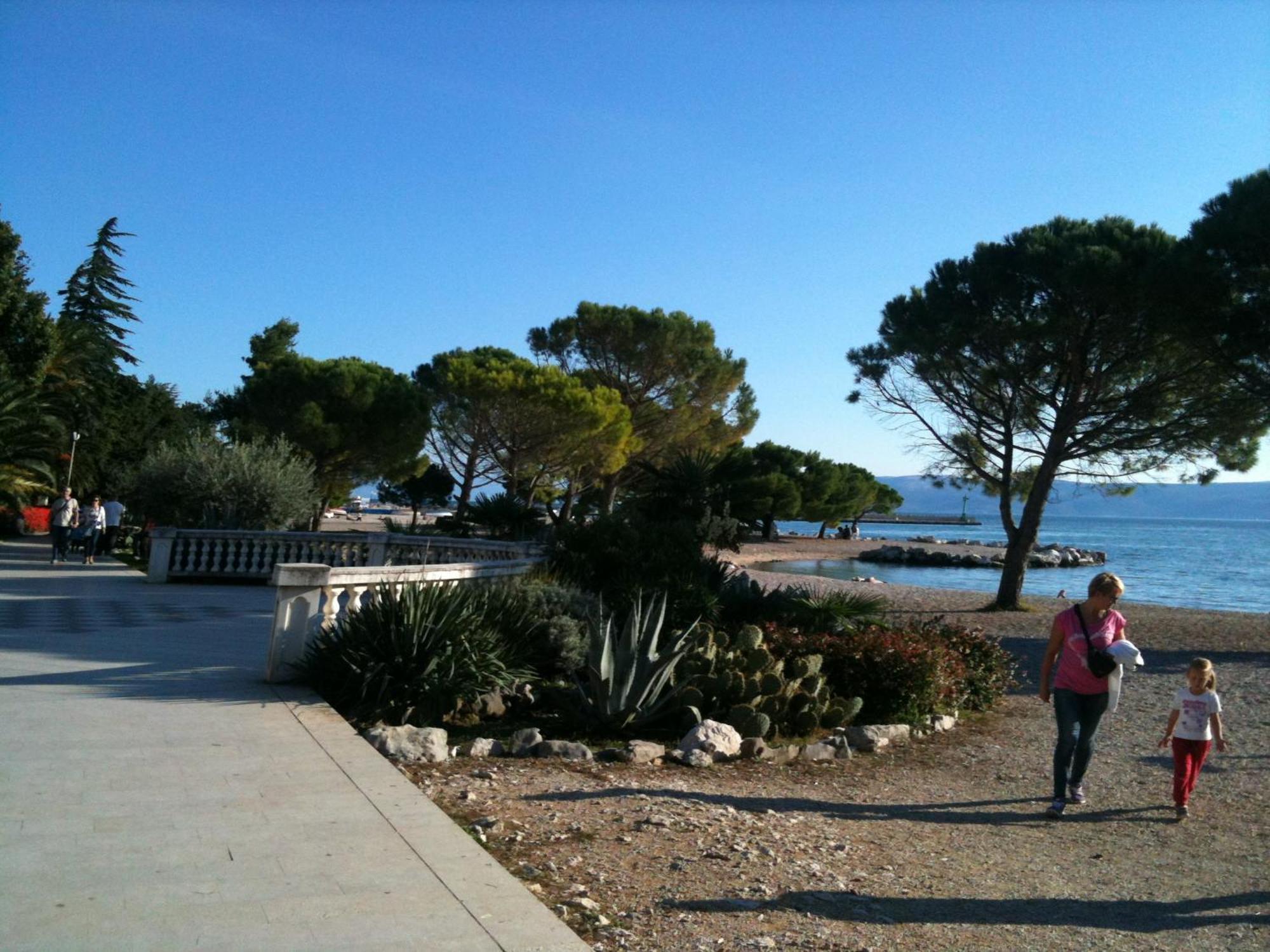 Family Apartments Vesna- 100 M Beach -Center Crikvenica Εξωτερικό φωτογραφία