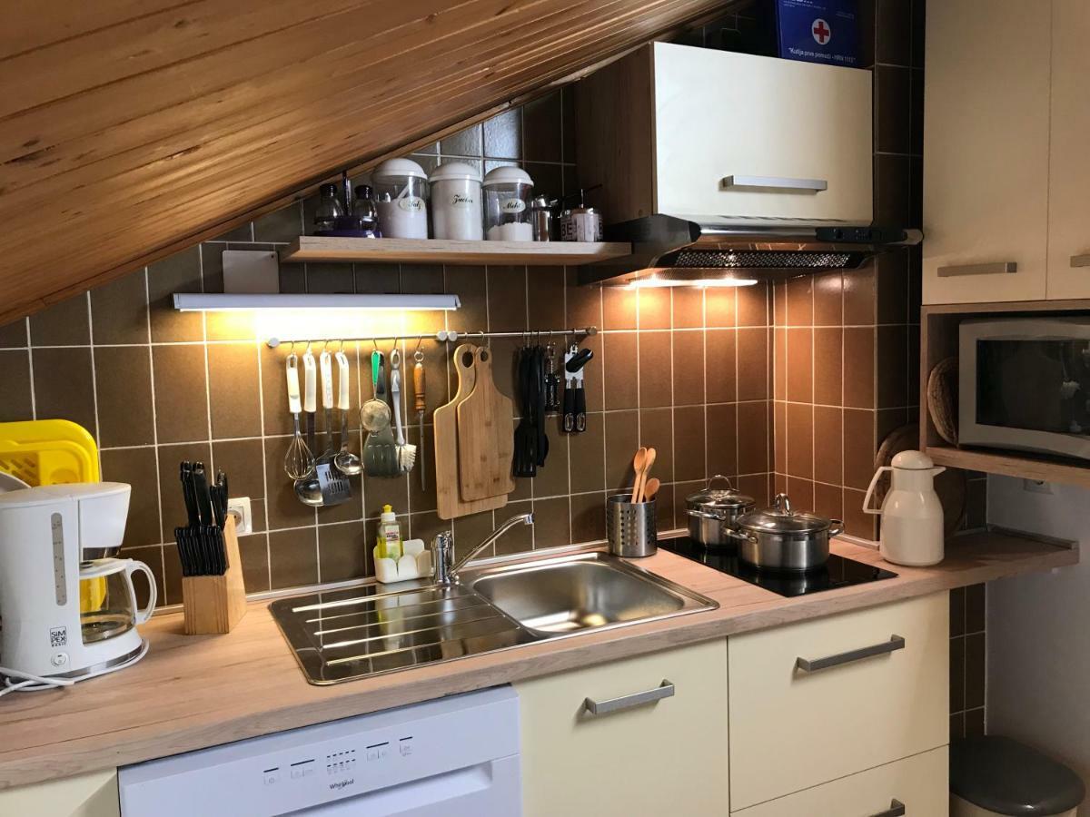 Family Apartments Vesna- 100 M Beach -Center Crikvenica Εξωτερικό φωτογραφία
